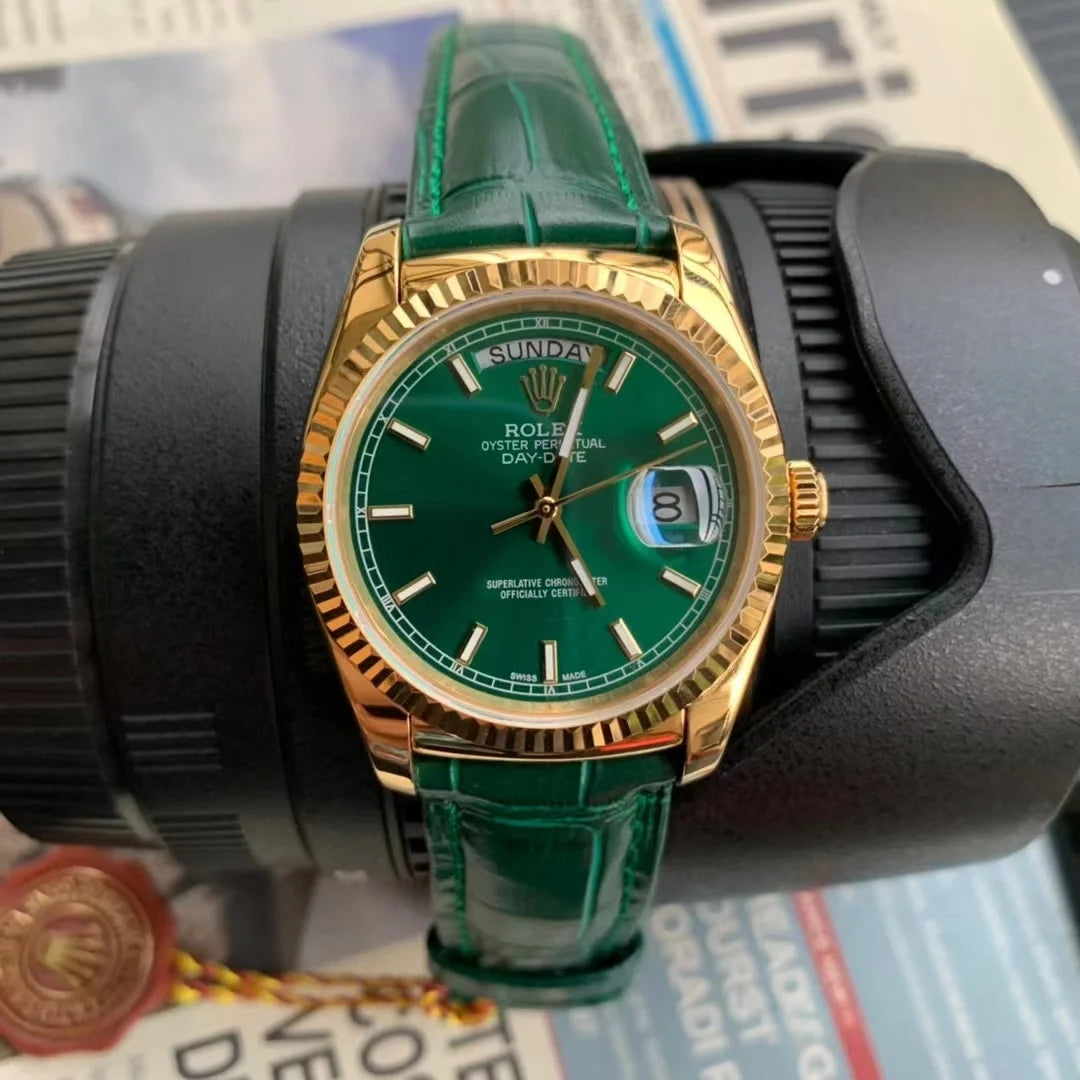 D-date- M118138- Green Yellow gold - Green Leather- Automatic - 40mm