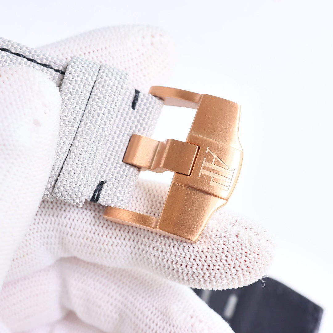 Chronograph- L Size -Grey Ceramic- White Rubber - Automatic - 44mm