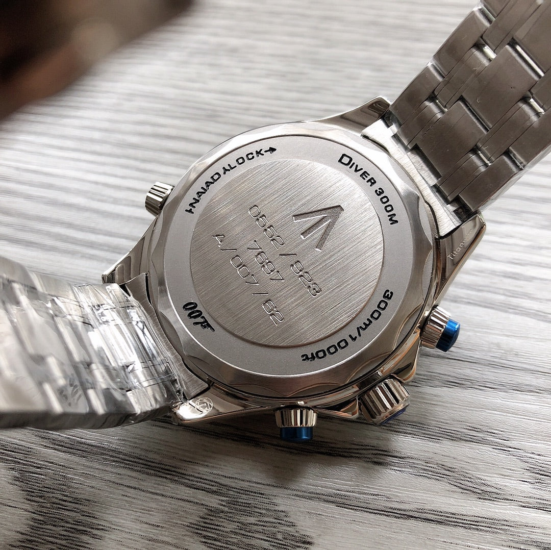 Compensation watch(without box)- Black Steel - Chronograph - Quartz - Automatic - 44mm