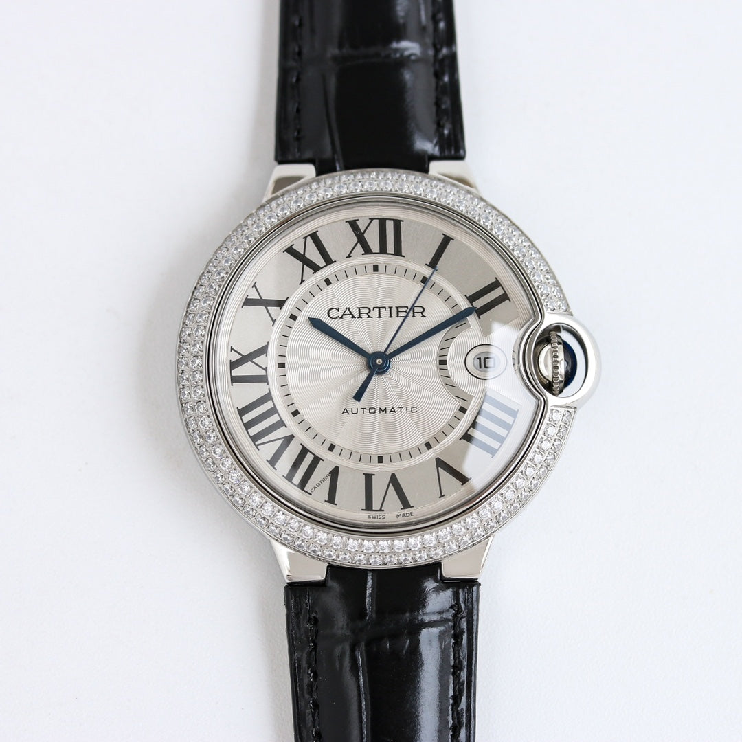 Luxury Diamond Bezel- White Silver- Black Leather - Automatic - 36/42mm