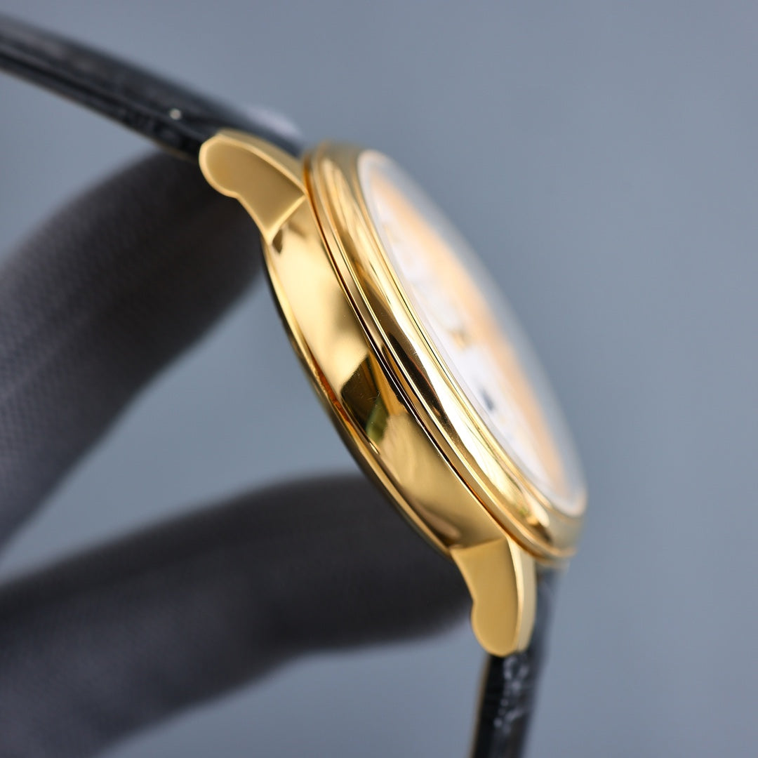 White Gold - Black Leather - Automatic - 40mm