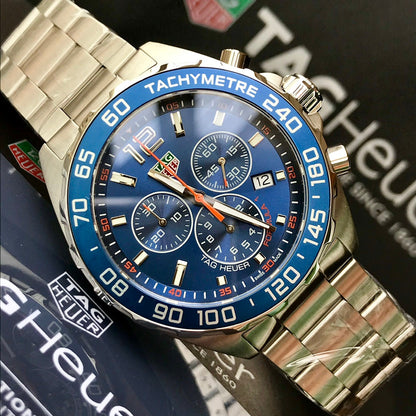 Chronograph - Blue - 904L steel - Quartz - 41mm