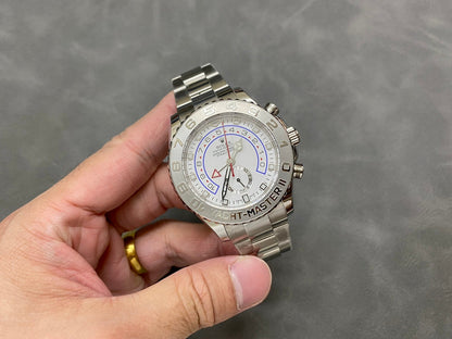 Chronograph - Silver - 904L Steel - Automatic - 44mm