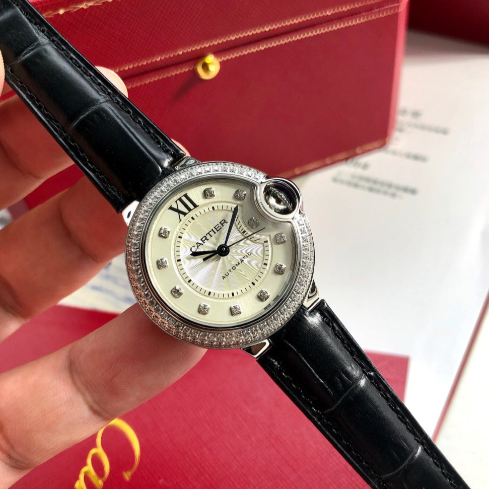 LADY -White Rhinestone Bezel- Black Leather - Quartz - 33mm