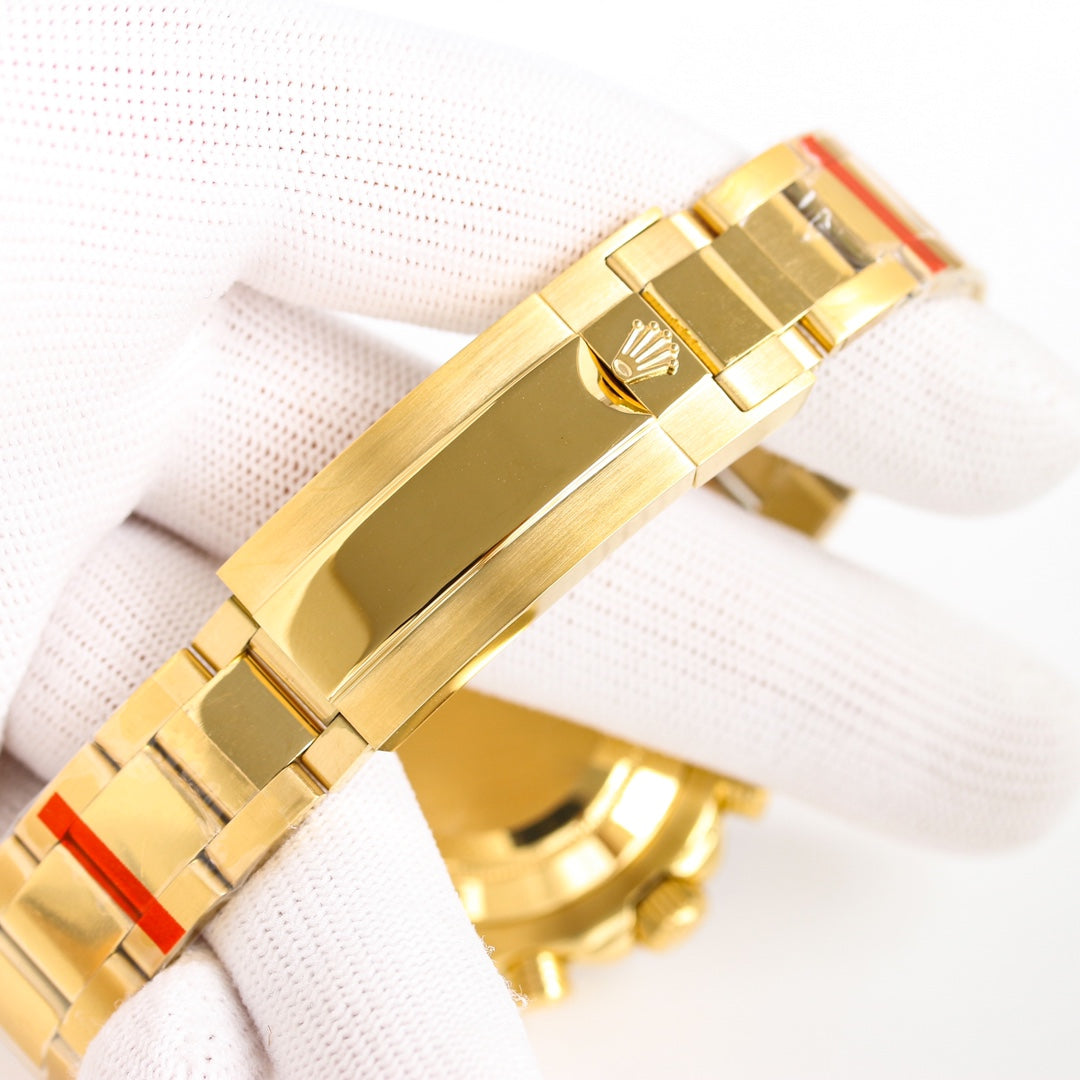 Chronograph - Yellow 904L Steel - Automatic - 44mm