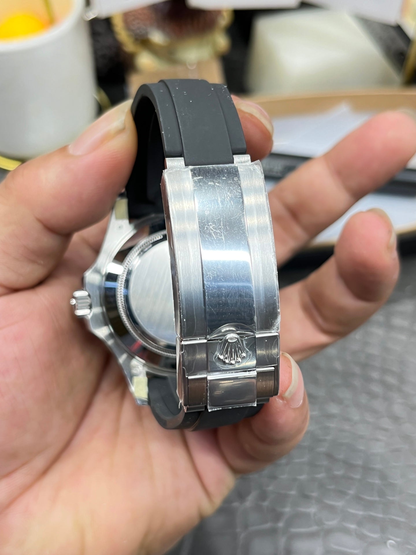 Luxury -Black White - Black Rubber - Automatic - 42mm