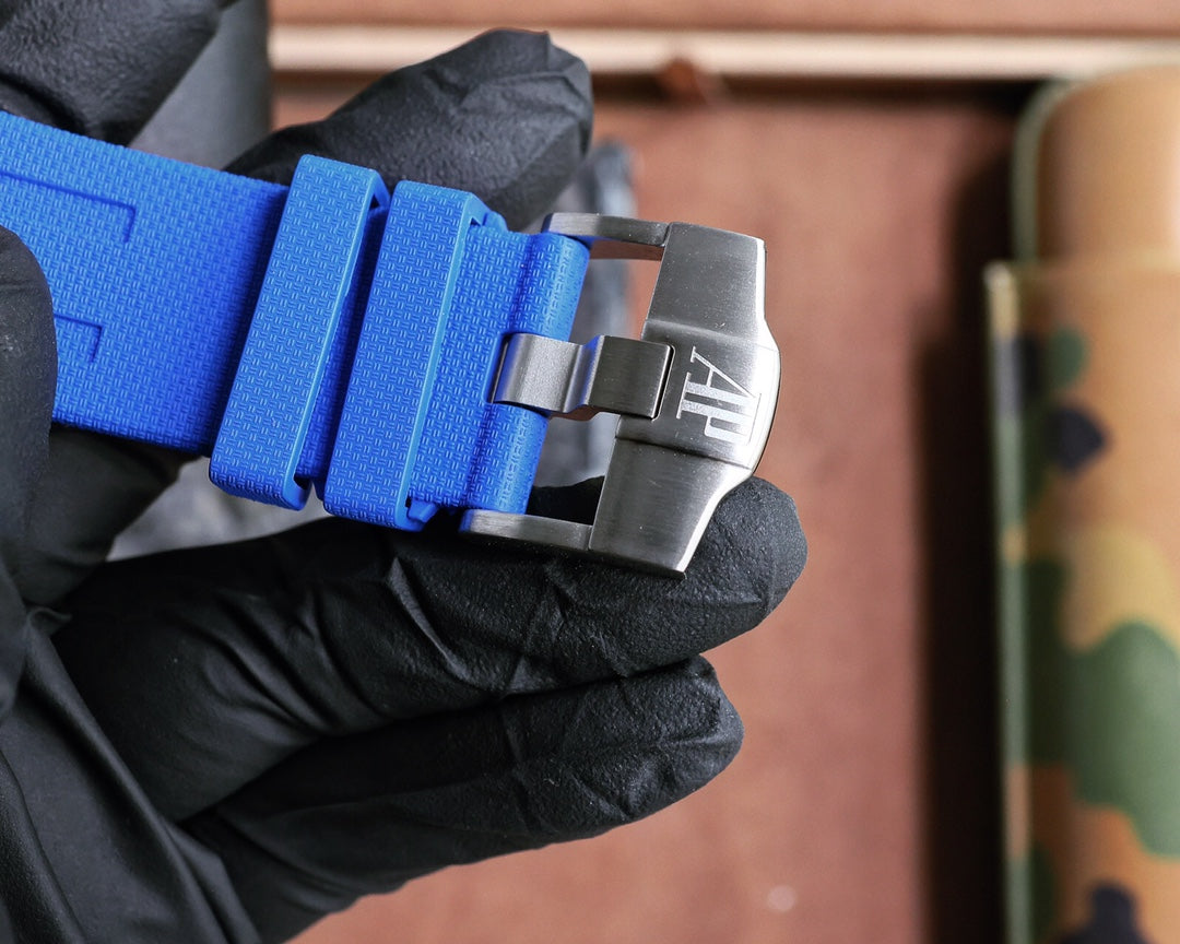 TOP! Blue Ceramic Bezel- Blue Rubber - Automatic - 44mm