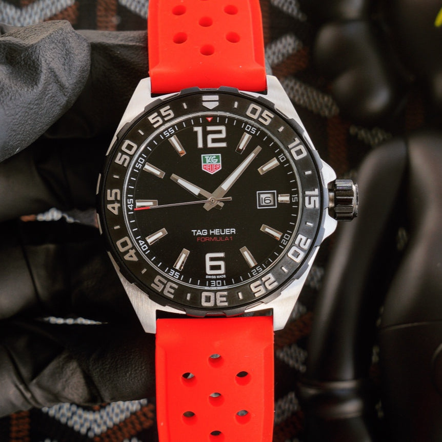 Black -Red Rubber - Automatic - 41mm