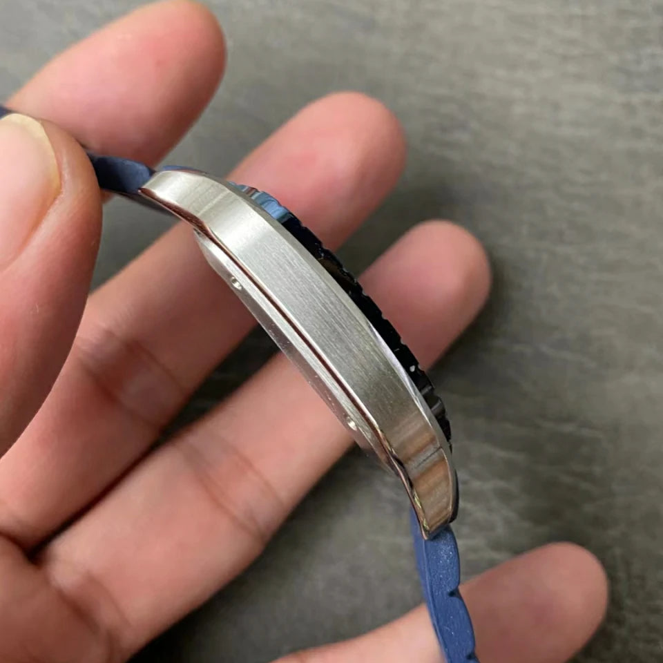 White Blue - Blue Rubber/White 904L Steel - Automatic - 47*40mm