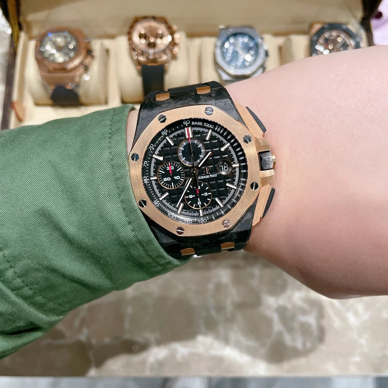 Chronograph-Rosegold Ceramic- Black Rubber - Automatic - 44mm