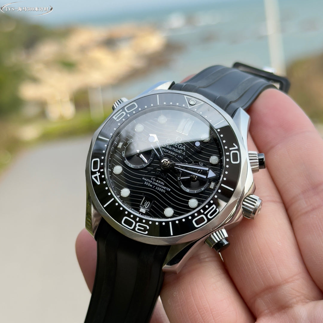 Chronograph - 210.32.44.51.01-Selfwinding- Black rubber- Automatic - 44mm