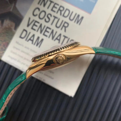 D-date- M118138- Green Yellow gold - Green Leather- Automatic - 40mm