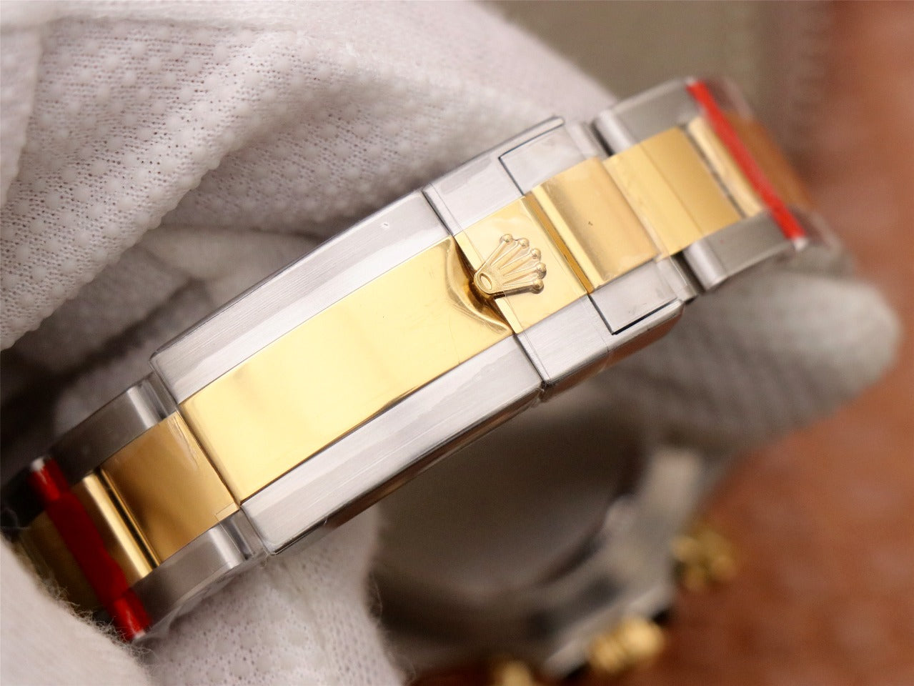 Chronograph -CLASSICAL WATCH--Yellow gold- Quartz-40mm